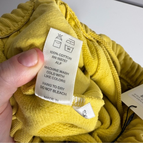 Madhappy - Earth Day Fleece Sweat Shorts Yellow - XS NWT - Picture 9 of 13